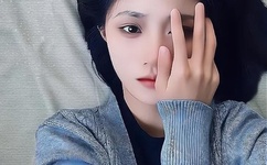 日韩一二区色情高清清视频